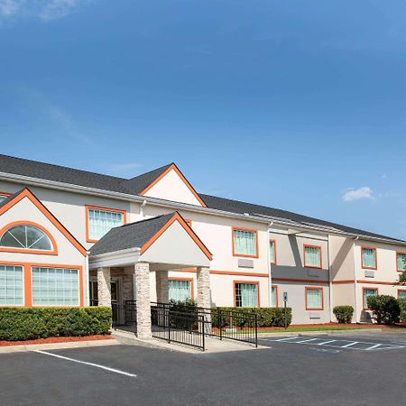 Microtel Inn & Suites By Wyndham Columbia Fort Jackson N Extérieur photo