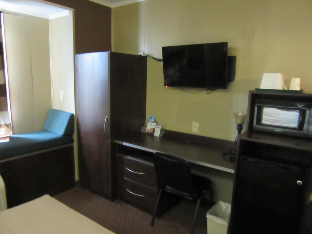 Microtel Inn & Suites By Wyndham Columbia Fort Jackson N Extérieur photo