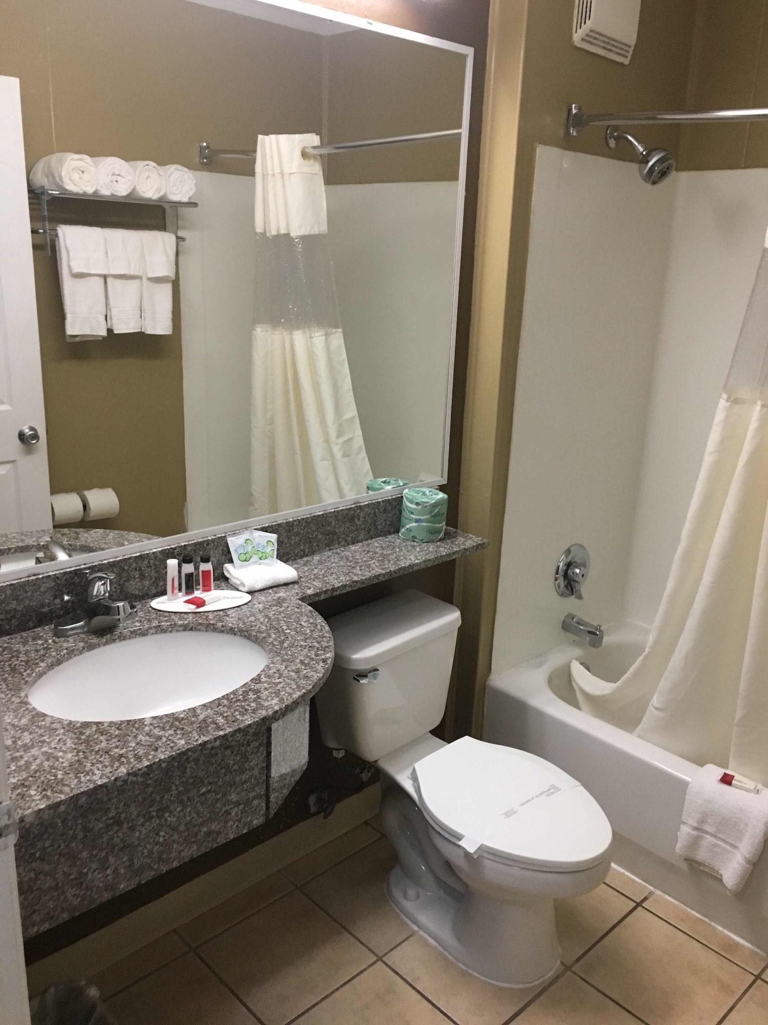 Microtel Inn & Suites By Wyndham Columbia Fort Jackson N Extérieur photo