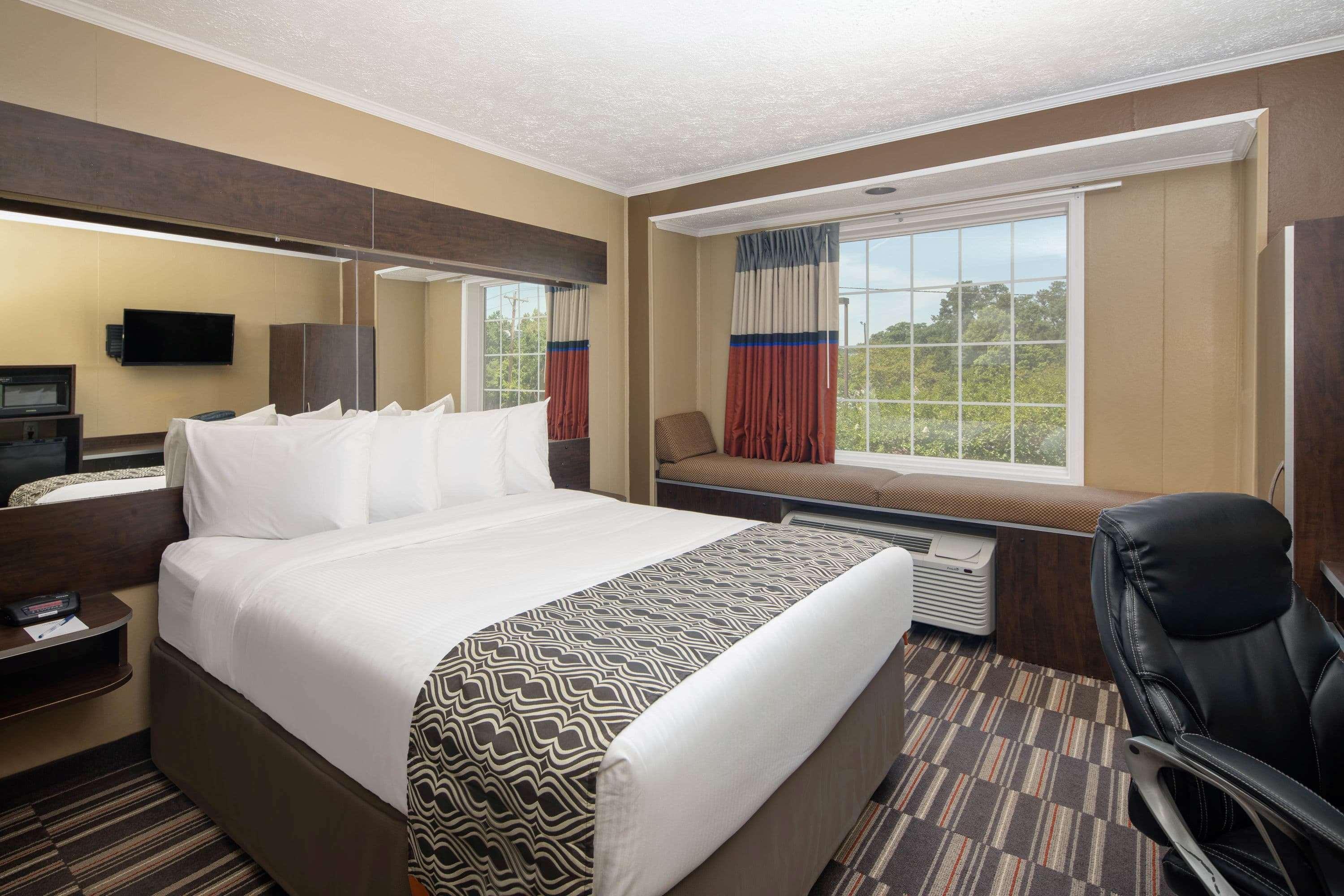 Microtel Inn & Suites By Wyndham Columbia Fort Jackson N Extérieur photo
