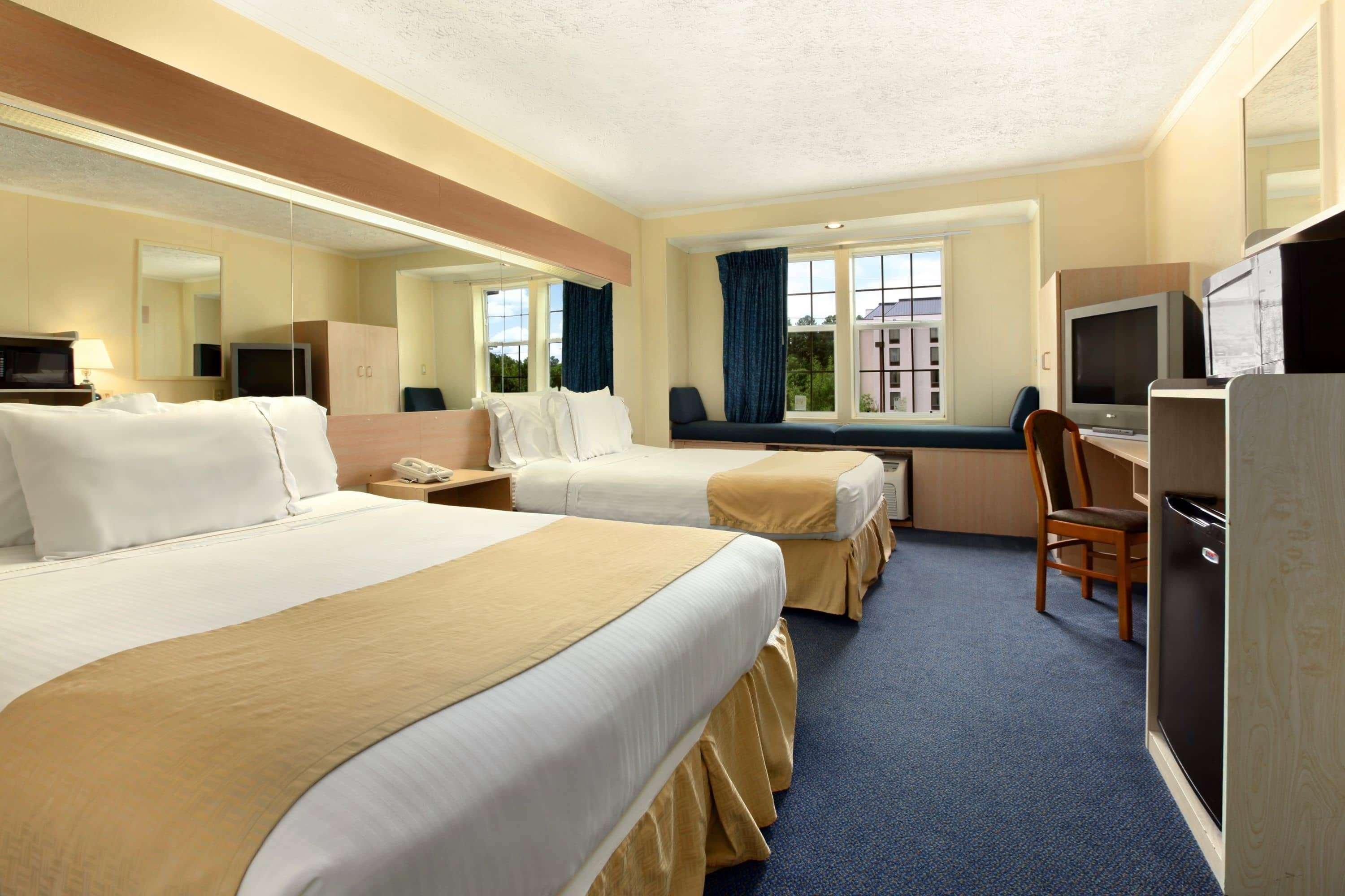 Microtel Inn & Suites By Wyndham Columbia Fort Jackson N Extérieur photo